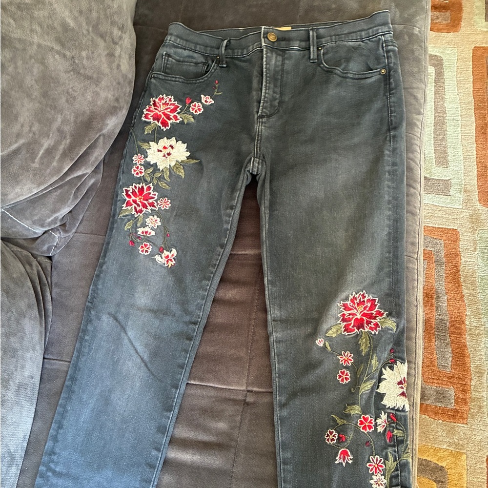 DRIFTWOOD Gray Floral Embroidered Skinny Jeans